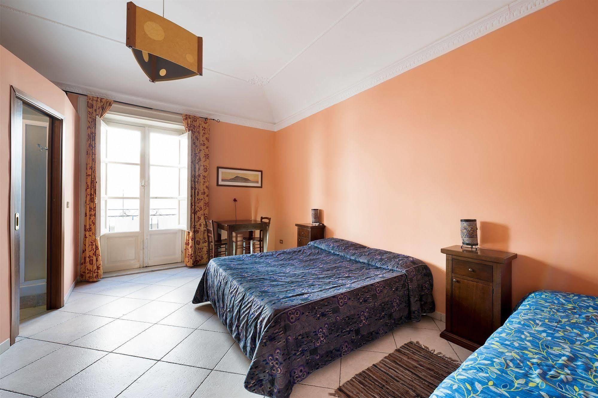 B&B Alla Vucciria Palermo Luaran gambar